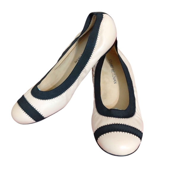 Stuart Weitzman Giveable Nappa Leather Ballet Flat Cream And Black Loafer Sz 8.5 - Picture 1 of 11